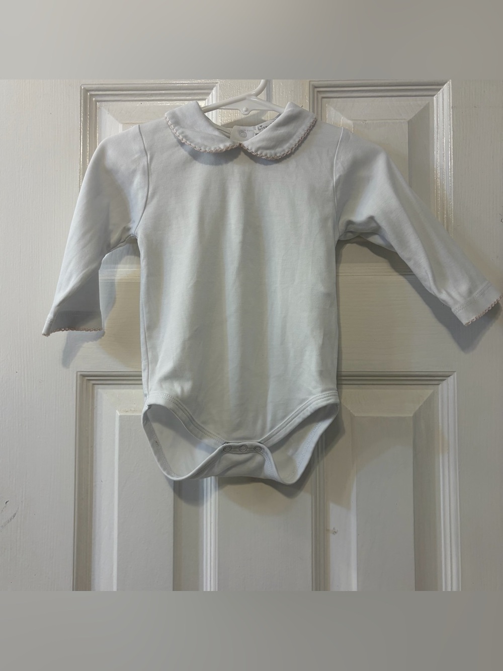 Kissy Kissy Baby Girls Long Sleeve White Bodysuit w/Light Pink Trim Size 9 Month